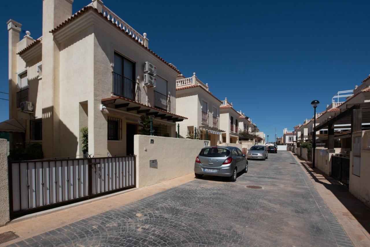 Holiday Beach Gran Alacant Santa Pola Exterior photo