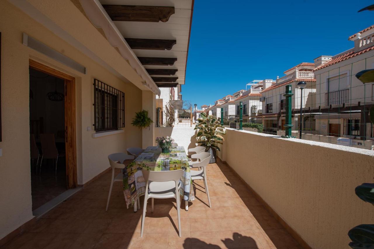 Holiday Beach Gran Alacant Santa Pola Exterior photo